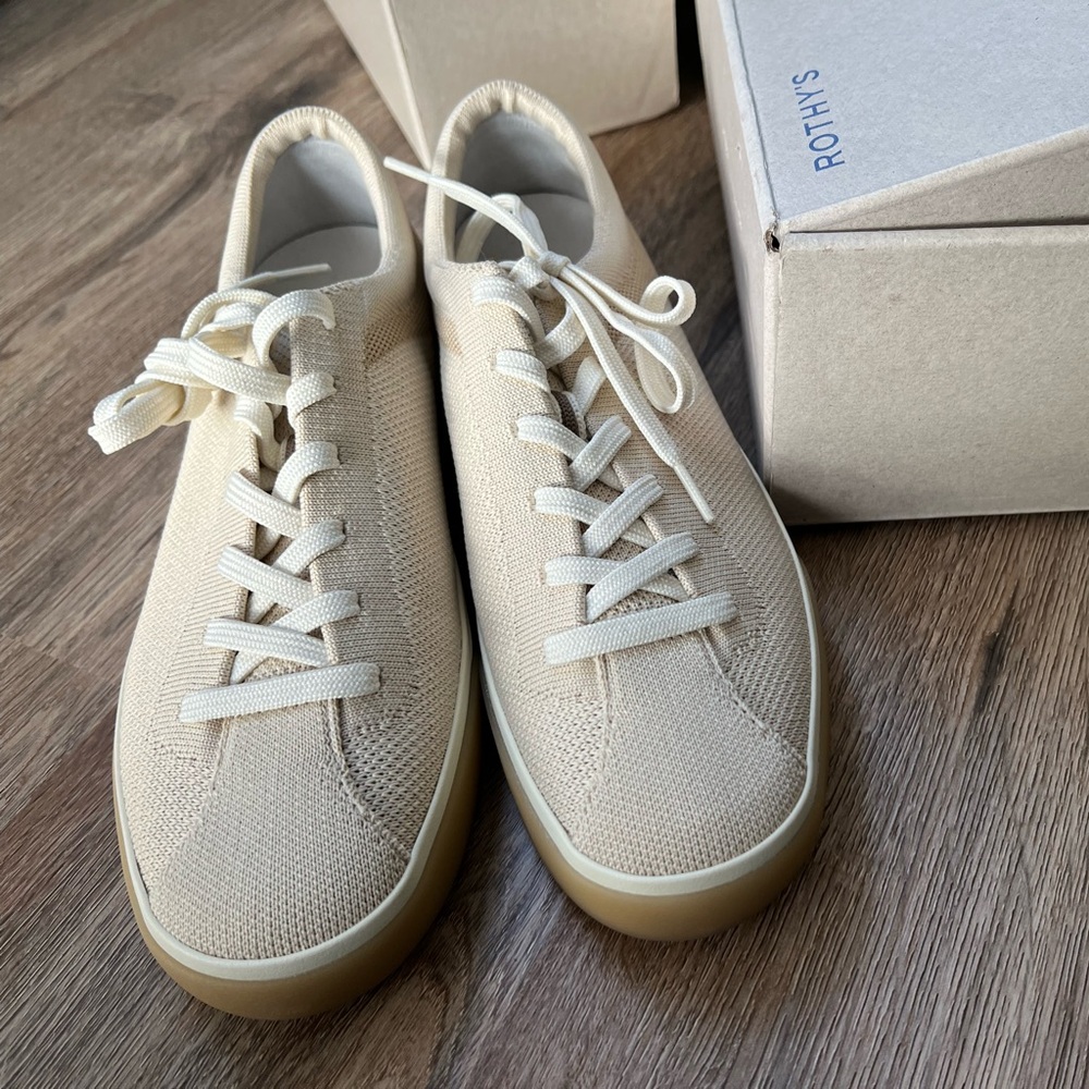 Rothy’s Lace Up sneaker in BISCUIT